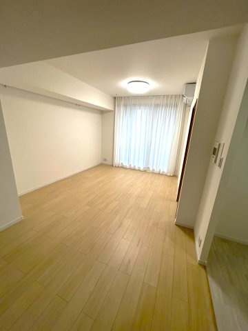 西早稲田シティタワーの居間・リビング