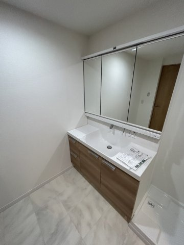 西早稲田シティタワーの洗面所