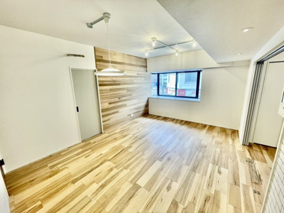 【居間・リビング】 | ダイアパレス舟入通り | 令和7年8月リノベーション工事完了