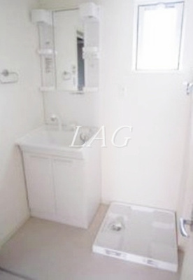 【洗面所】 | ディアコート東長崎 | 洗面台です。