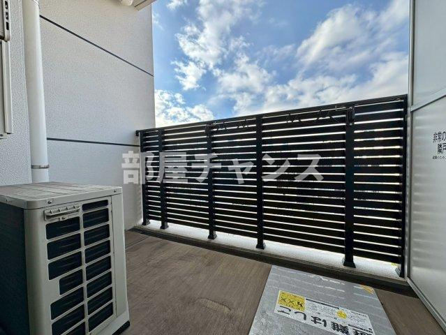 プレサンスTHE高岳のバルコニー