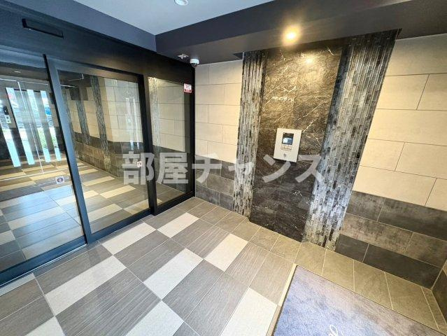 プレサンスTHE高岳のエントランス