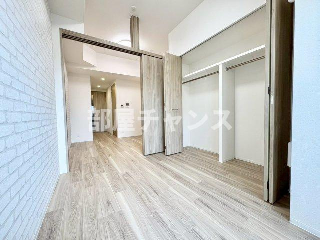 プレサンスTHE高岳の寝室