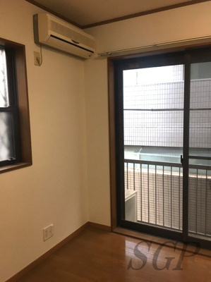 【洋室】 | サンステュディオ | ※別部屋写真です