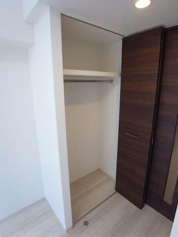 エステムコート三宮EASTザ・フロントの収納