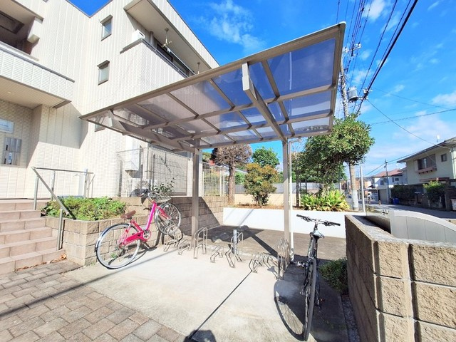 Ｍａｉｓｏｎ　Ｄｅ　Ｌａ　Ｐａｉｘ　メゾンドゥラペのその他共用部分|★駐輪場★