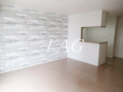 【居間・リビング】 | ブエナ・スエルテ | 洋室のお部屋です。