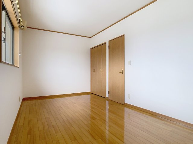 アヴェニールⅡの洋室