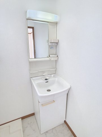 アヴェニールⅡの洗面所