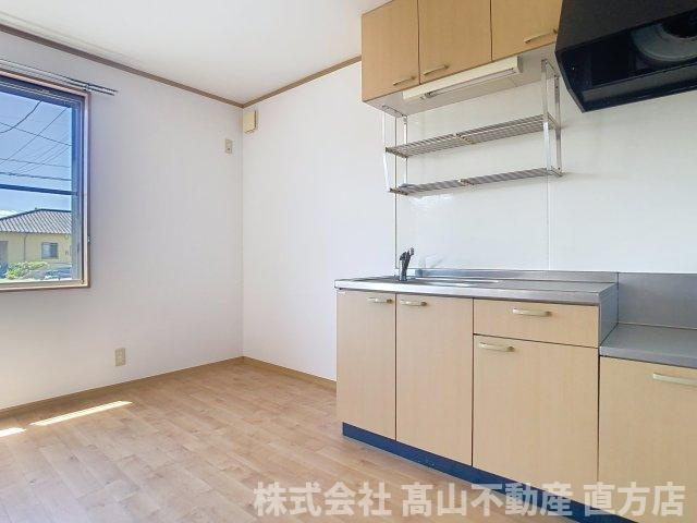 ユニフレックス中間Bの居間・リビング