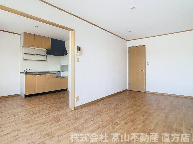 ユニフレックス中間Bの洋室