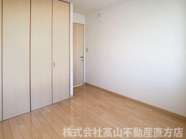 ヴィサージュ本城 B棟の寝室