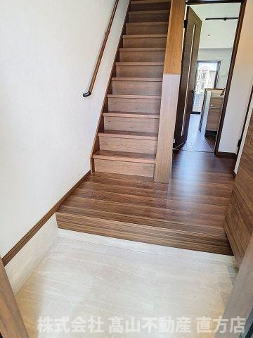 グランスタ馬場山Dコートの玄関