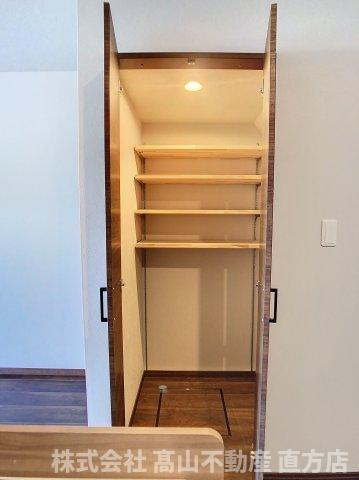 グランスタ馬場山Bコートの収納