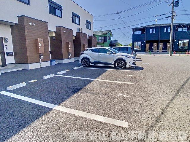 グランスタ馬場山Bコートの駐車場