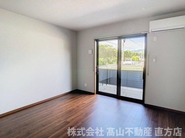 グランスタ馬場山Bコートの居間・リビング