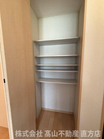 エスポワールT・S D棟の収納