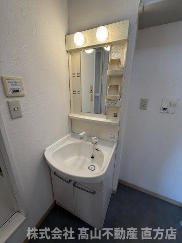 スクーデリア2006　B棟の洗面所