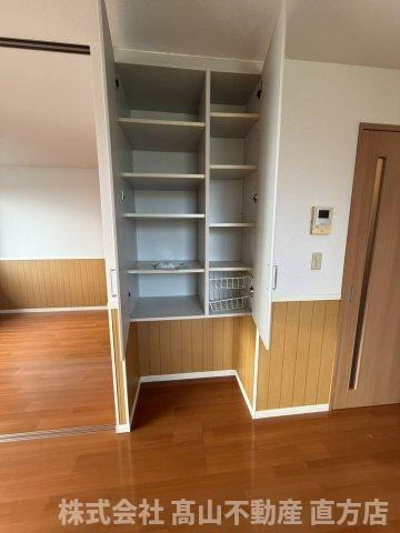 シャーメゾン頓野 B棟の収納