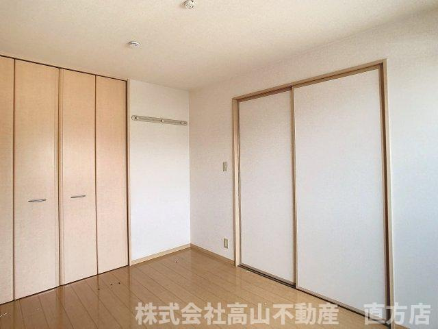 パインテールⅡの洋室