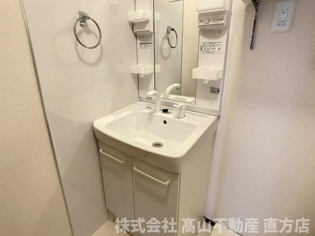 D-HOUSE A棟の洗面所