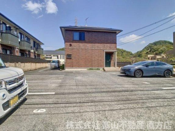 リシェスジュン　Ａ棟の駐車場