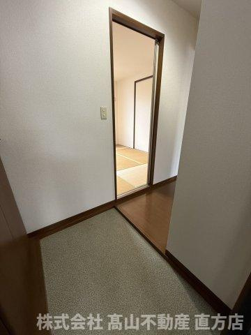 宮若市本城のアパートの玄関