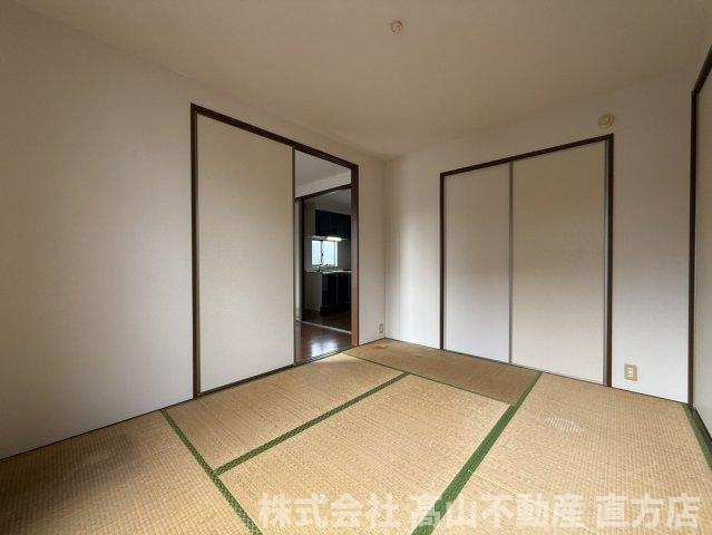 宮若市本城のアパートの和室