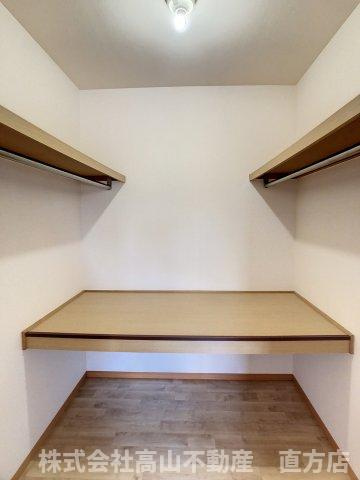 グランドゥール星ヶ丘の収納