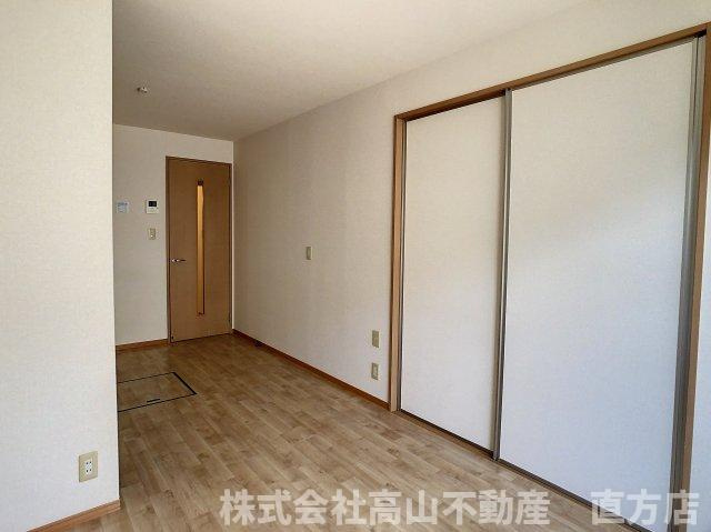 グランドゥール星ヶ丘の居間・リビング