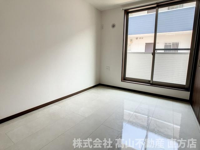 ヴィオーレ直方の居間・リビング