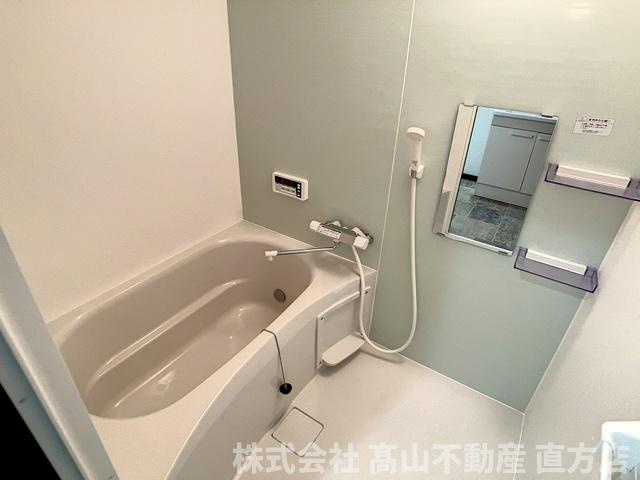 ヴィオーレ直方の浴室