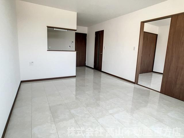 ヴィオーレ直方の居間・リビング