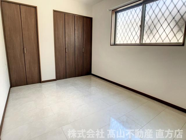 ヴィオーレ直方の洋室