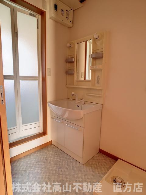 フォーレスト頓野の洗面所