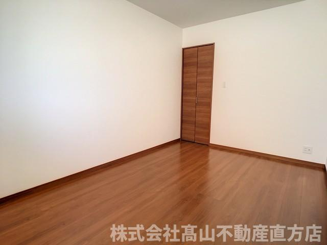 直方市大字感田のアパートの寝室