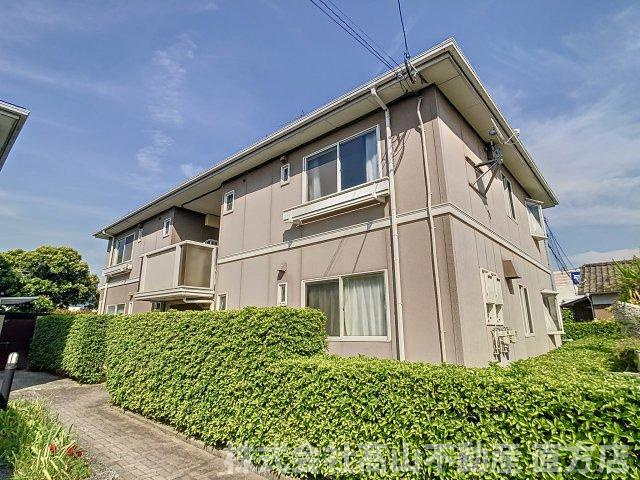 直方市大字知古のアパート