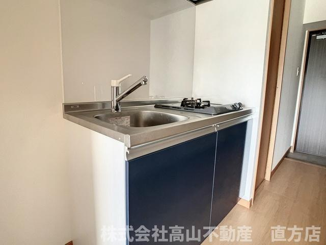 直方市大字感田の賃貸マンションのキッチン