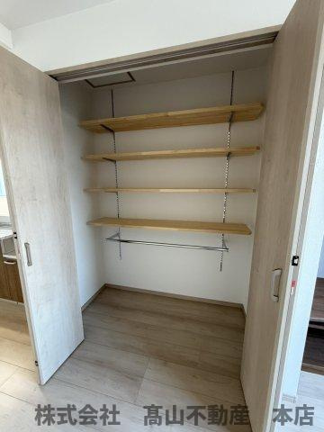 北九州市八幡西区大浦１丁目のアパートの収納