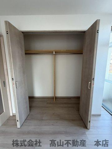 北九州市八幡西区大浦１丁目のアパートの収納