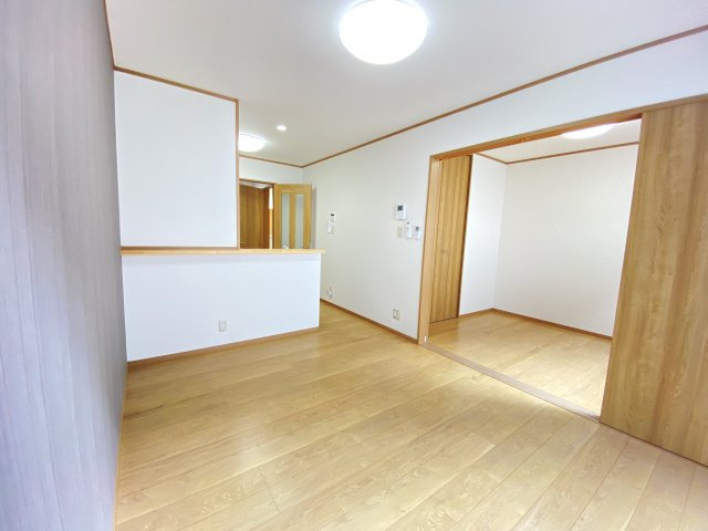 カローレ岡垣Ⅰの居間・リビング