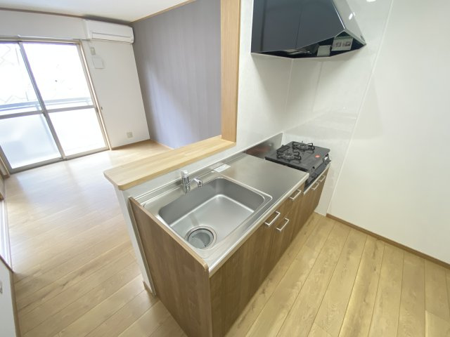 カローレ岡垣Ⅰのキッチン