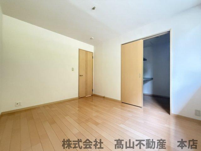 三洋タウン岡垣の居間・リビング