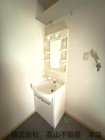 三洋タウン岡垣の洗面所