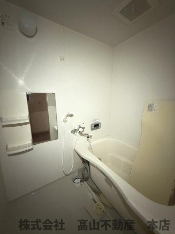 三洋タウン岡垣の浴室