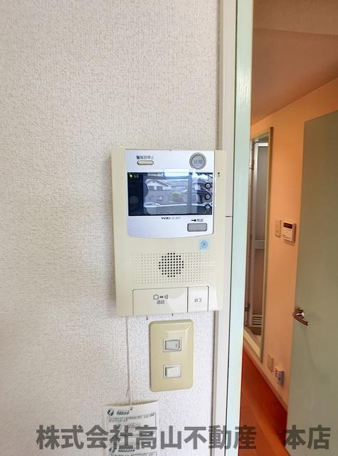 ジュネスシティ宮の前のセキュリティ