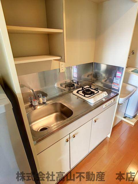 ジュネスシティ宮の前のキッチン