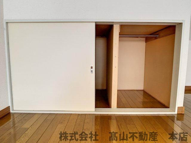 パームビレッジⅡの収納