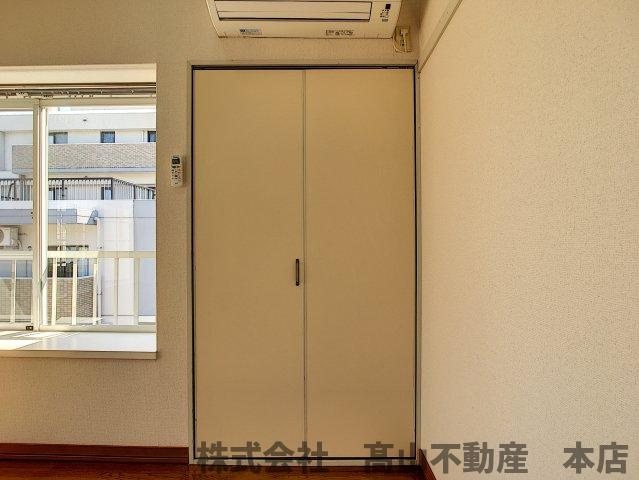 パームビレッジⅡの収納