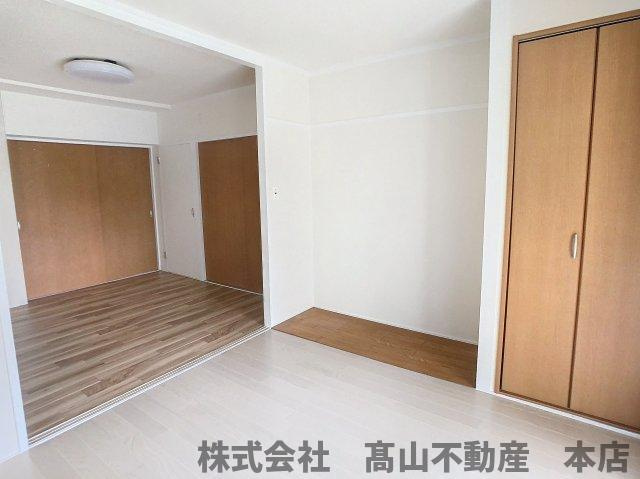 日の里東住宅1棟の居間・リビング